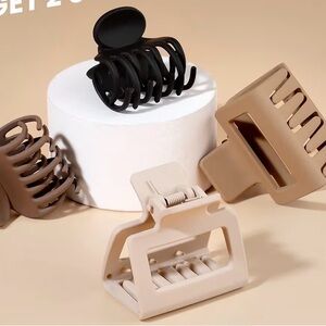 Elegant Tan and Black Hair Claw Clips Set